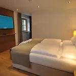 Отель Hotel-garni 