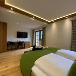 호텔 Hotel-garni 